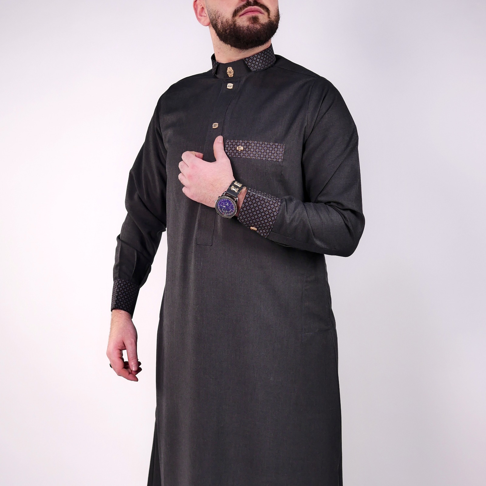 قميص الثوب النافع